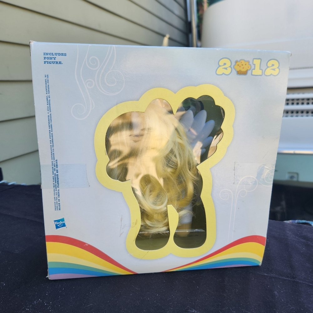 SDCC 2012 Derpy Hooves – Signed by MLP:FiM Storyboard Artist – Includes COA - Picture 4 of 10